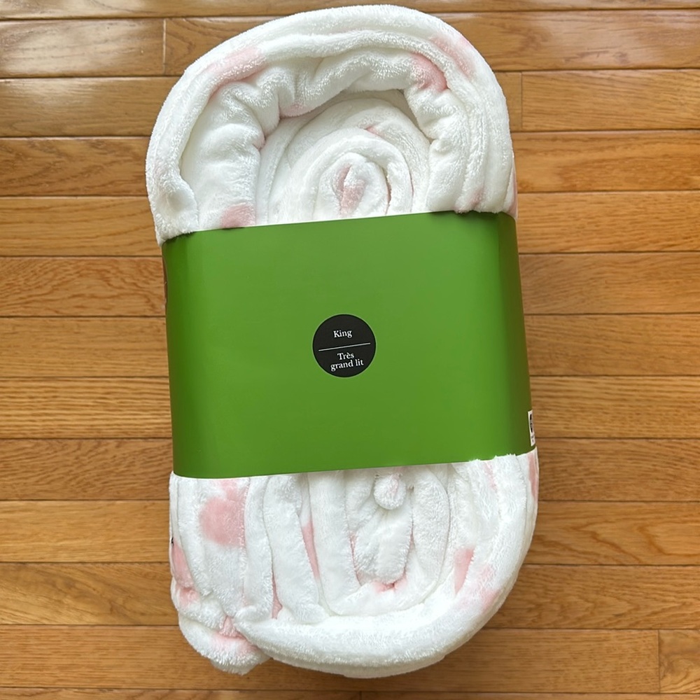 ♠️ (King) kate spade plush spade blanket ♠️ - Picture 2 of 6